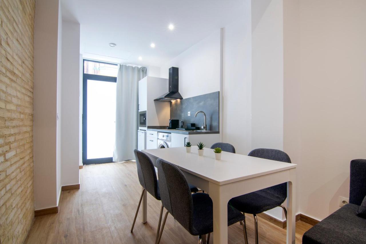 Vlc Host- Fray Pedro Apartment บาเลนเซีย ภายนอก รูปภาพ