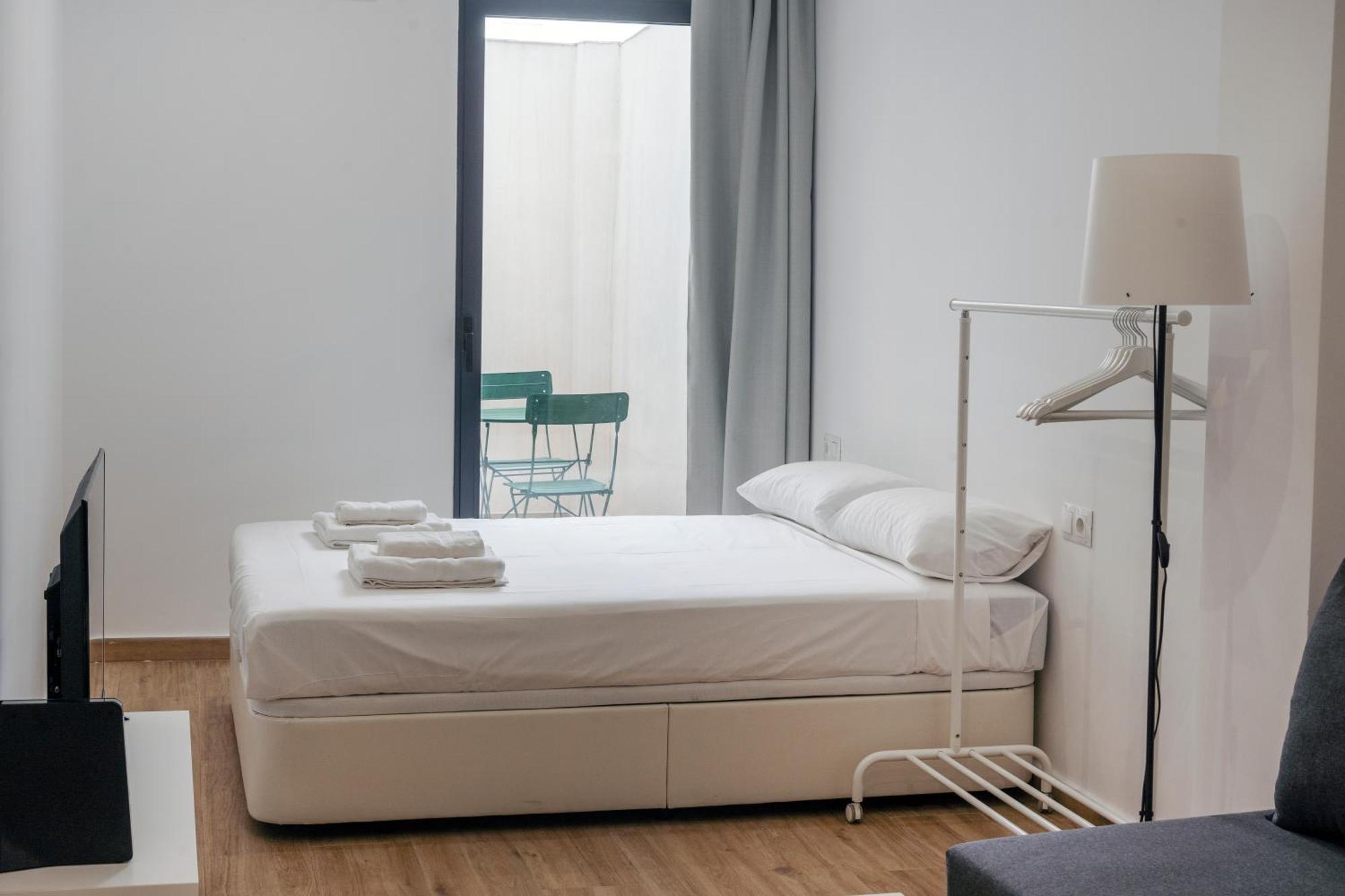 Vlc Host- Fray Pedro Apartment บาเลนเซีย ภายนอก รูปภาพ